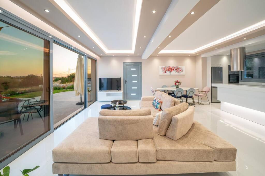 Villa Laide Karavádhos المظهر الخارجي الصورة
